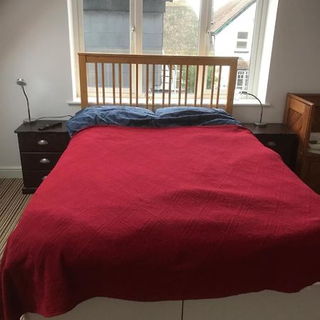 Studio Above Worlds End Microbrewery And Behind The Crown Inn Pewsey 외부 사진